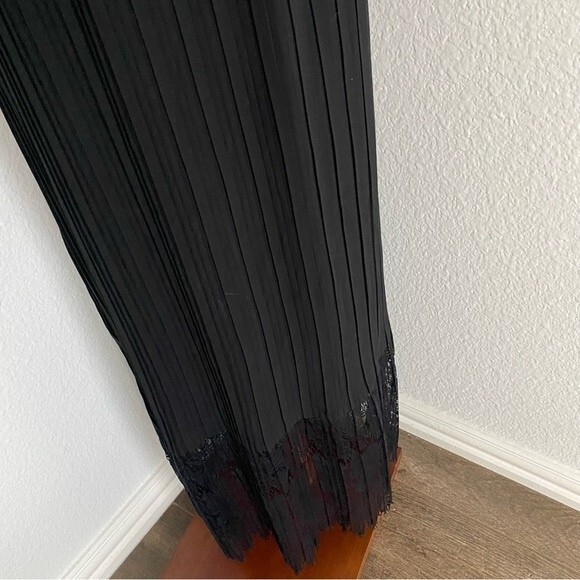 NWT  YA LA Maxi Dress Silk Lace Pleats Slip Style Sexy Glam Black Size M - Picture 10 of 14